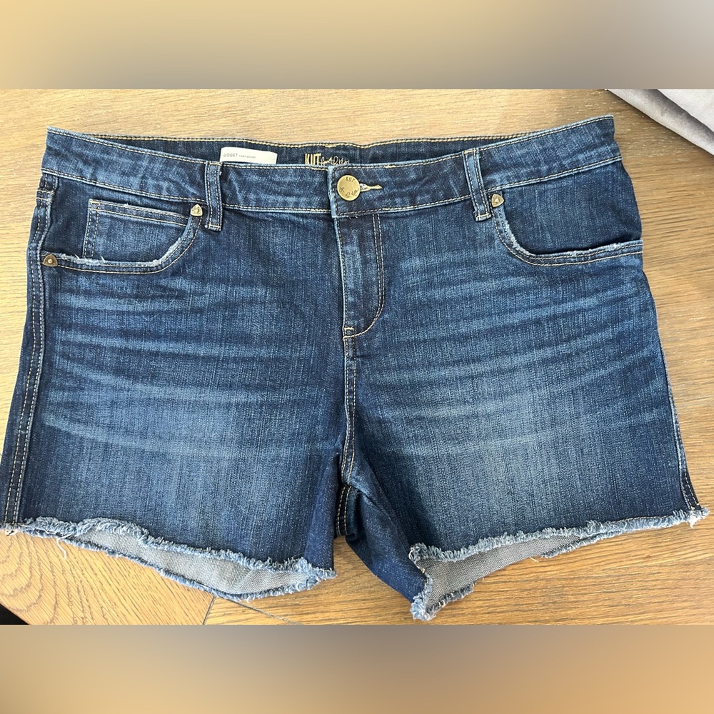 Kut from the Kloth 4” Blue Jean Shorts Classic Cut-Off Style NWOT